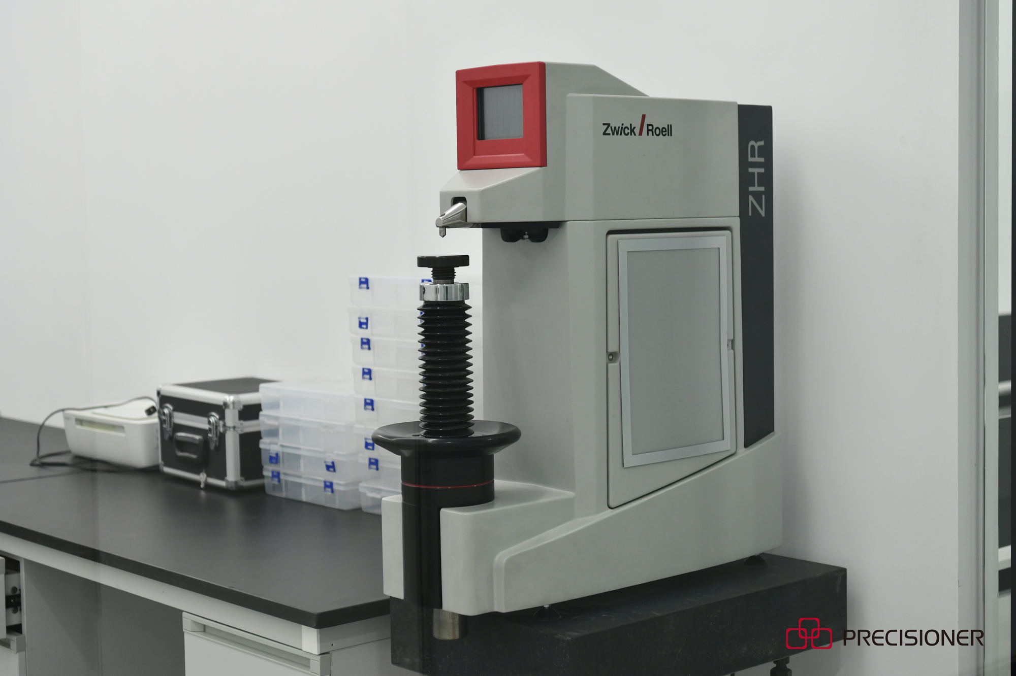 金屬材料洛氏硬度檢測：揭開鋼材硬度測試的秘密