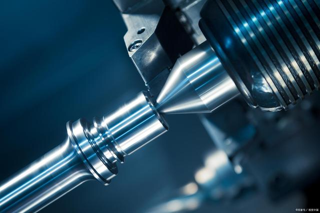 品成壓鑄模具設計：韓國模具加工業，幾乎每一家工廠都是專業工廠