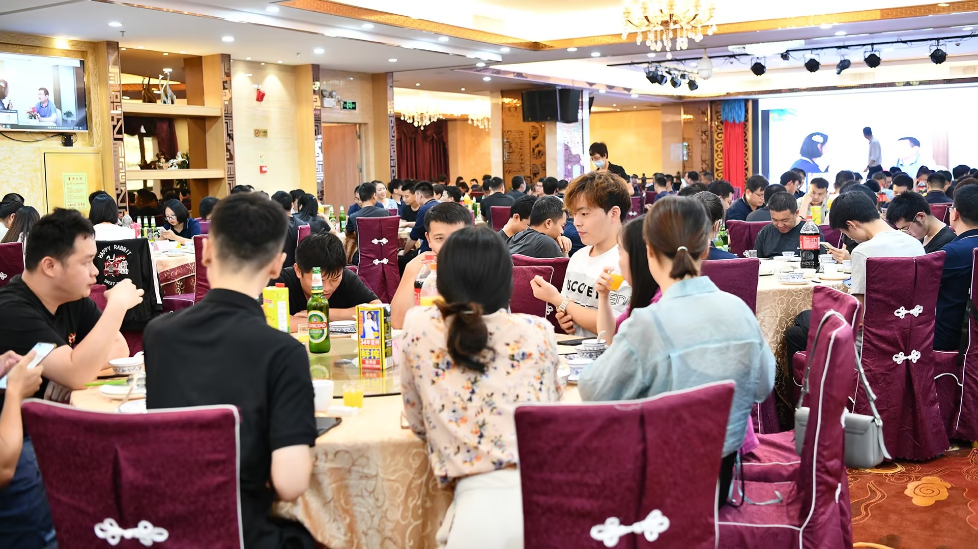 品成金屬專注于鋁、鎂、鋅合金壓鑄模具的設計與制造