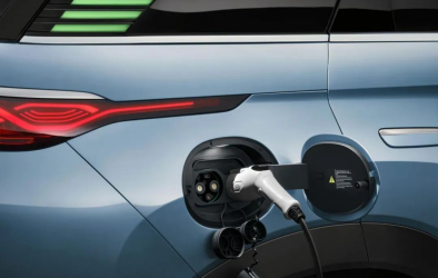 汽車出口賽道競爭激烈，插混成中國新能源汽車潛力之星